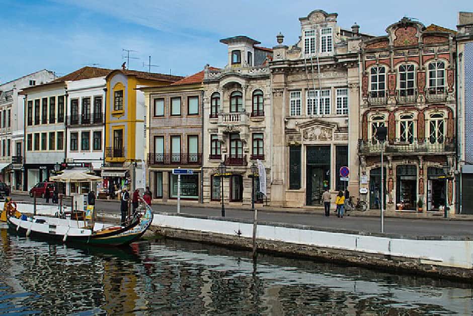 Ruta en camper por Portugal Aveiro caravaning plaza