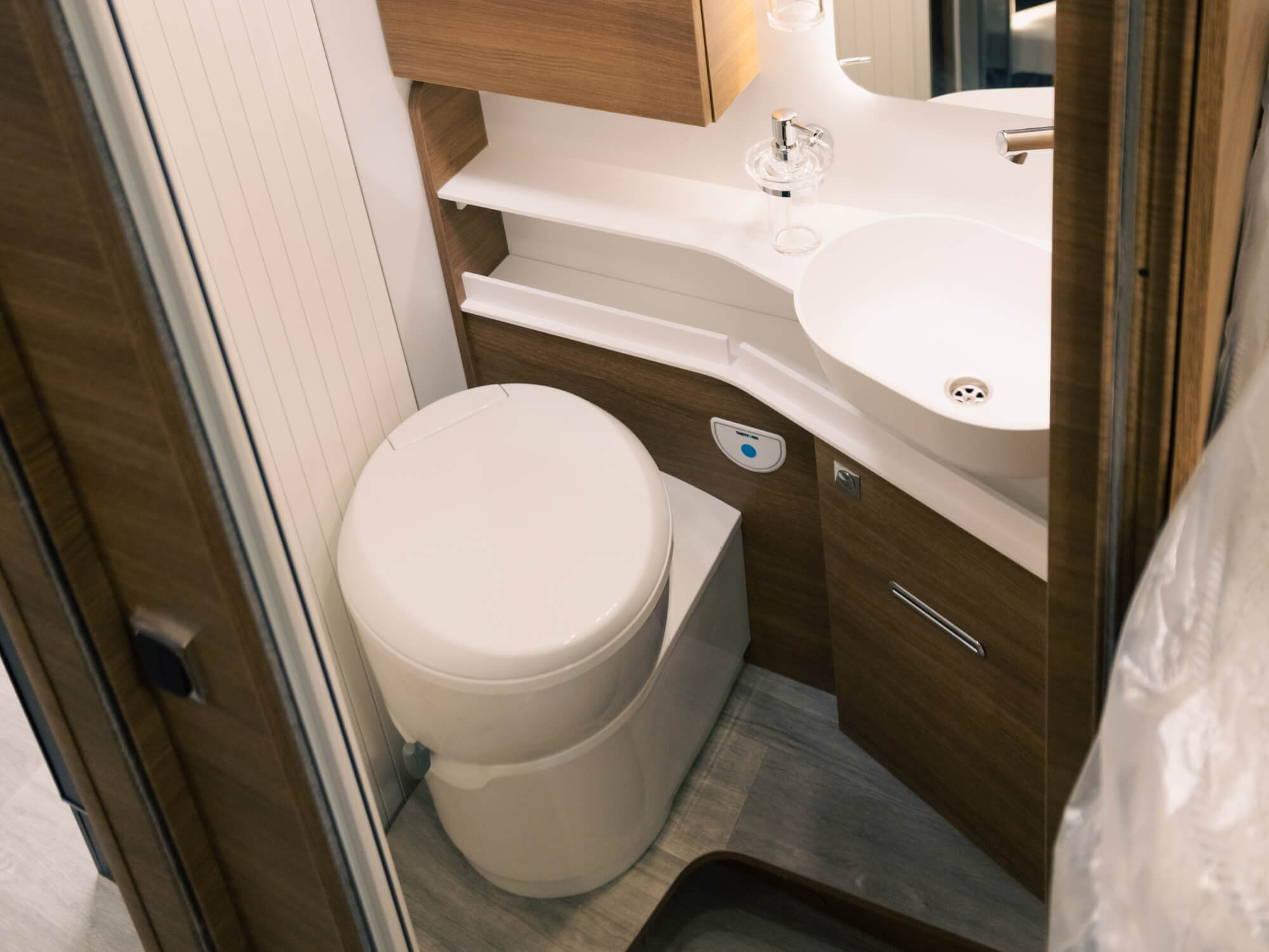 Autocaravana Benimar Amphitryon 967