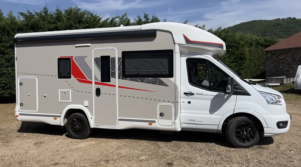 autocaravana exterior