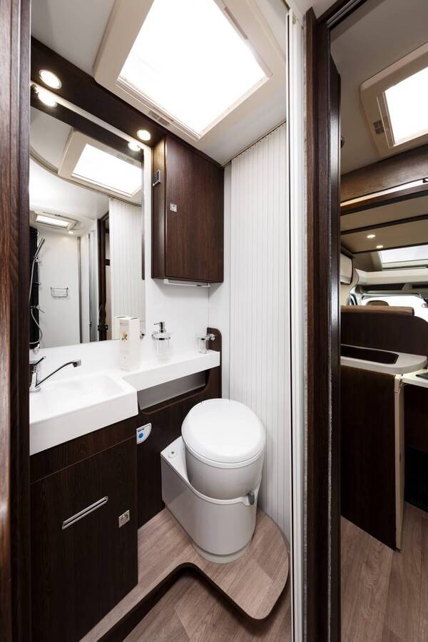 Baño autocaravana Tessoro T463