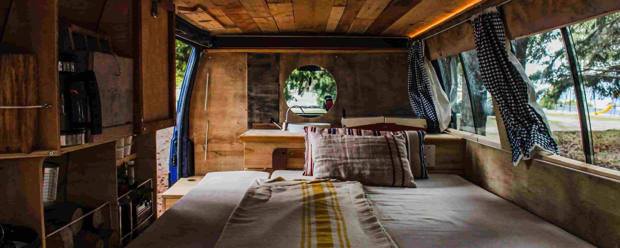 autobus autocaravana autobús autocaravana autobús transformado en autocaravana caravaning plaza