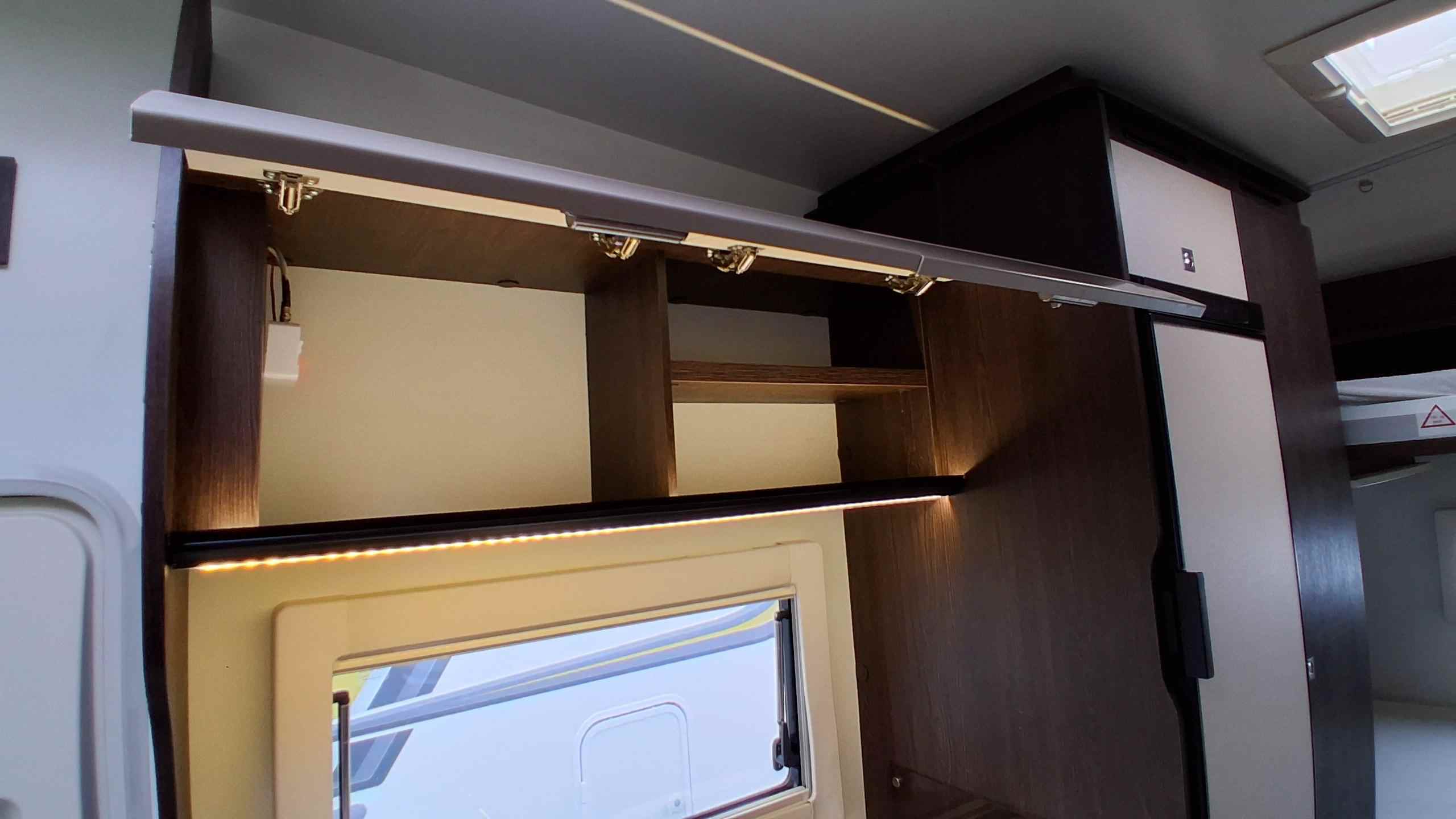 autocaravana benimar sport mueble