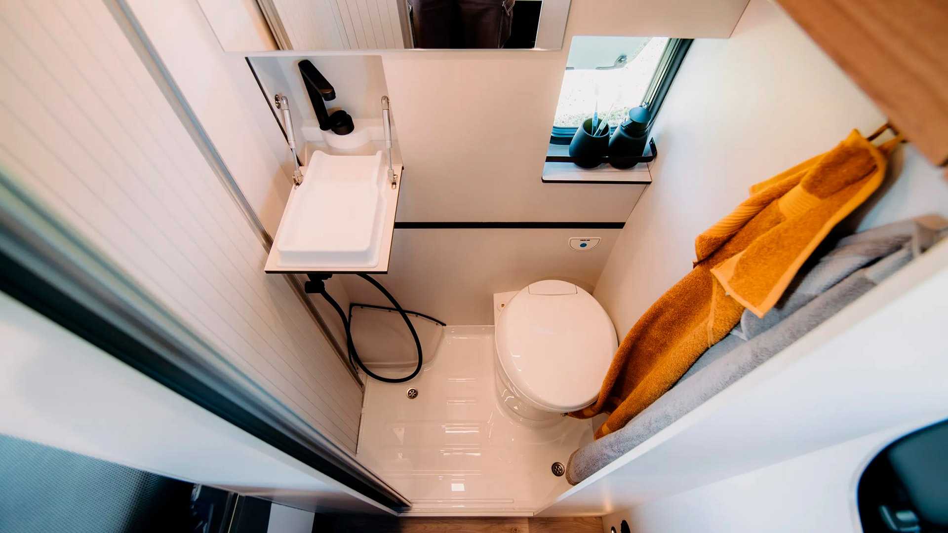 baño camoer 4x4