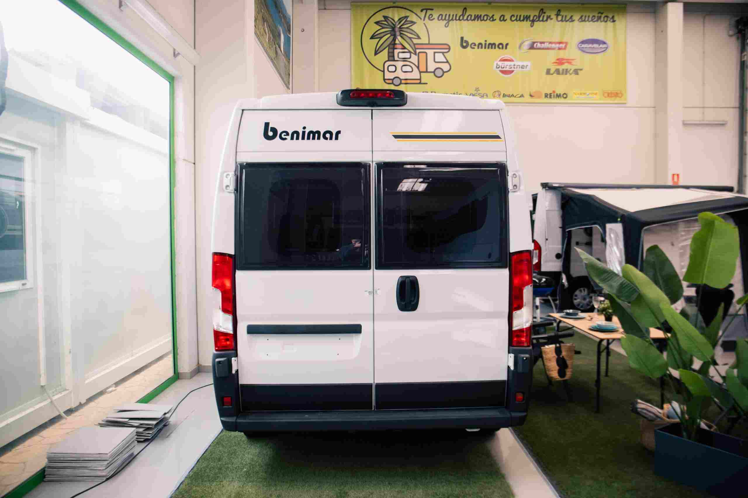benivan camper exterior