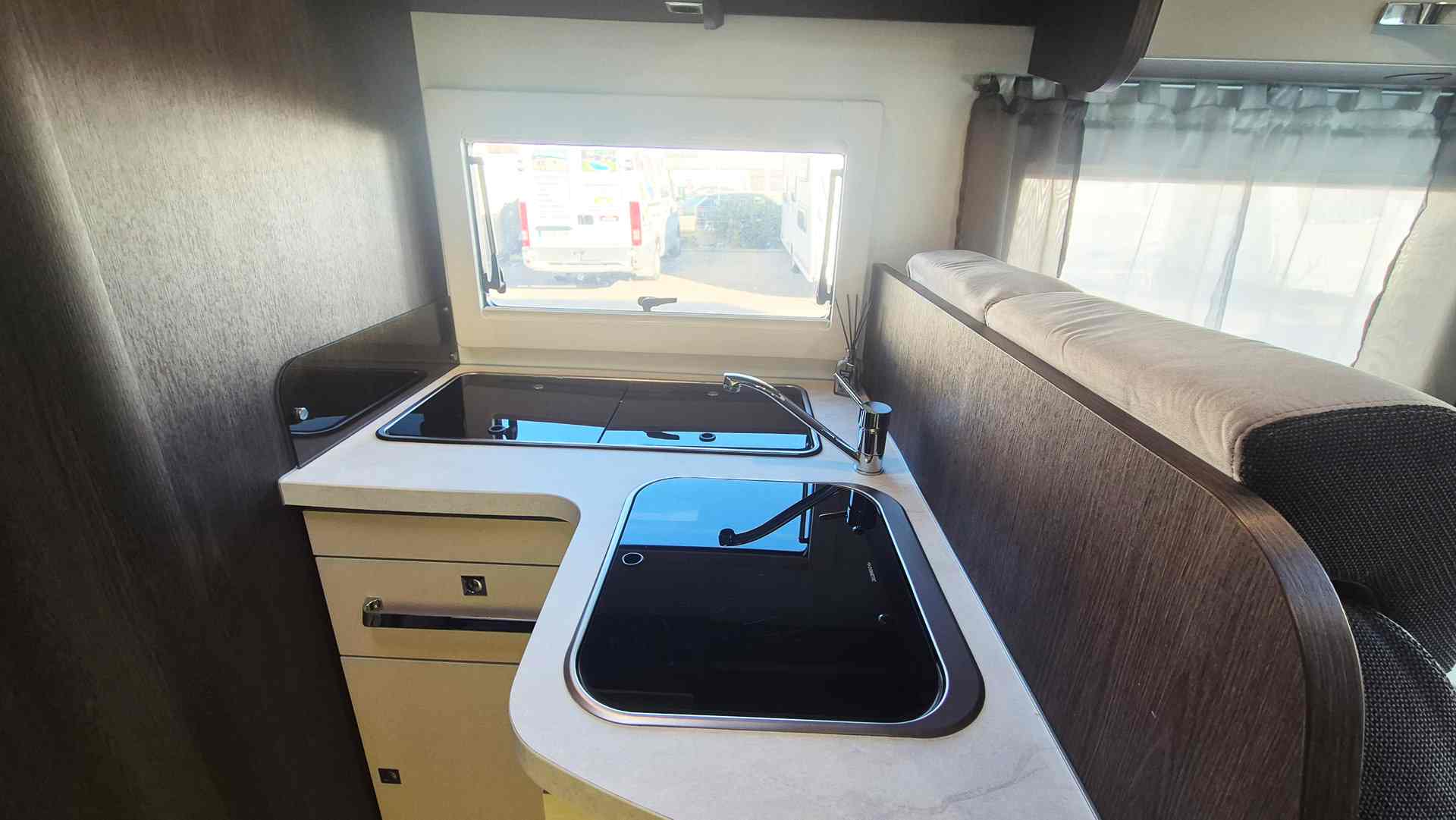 cocina interior autocaravana segunda mano