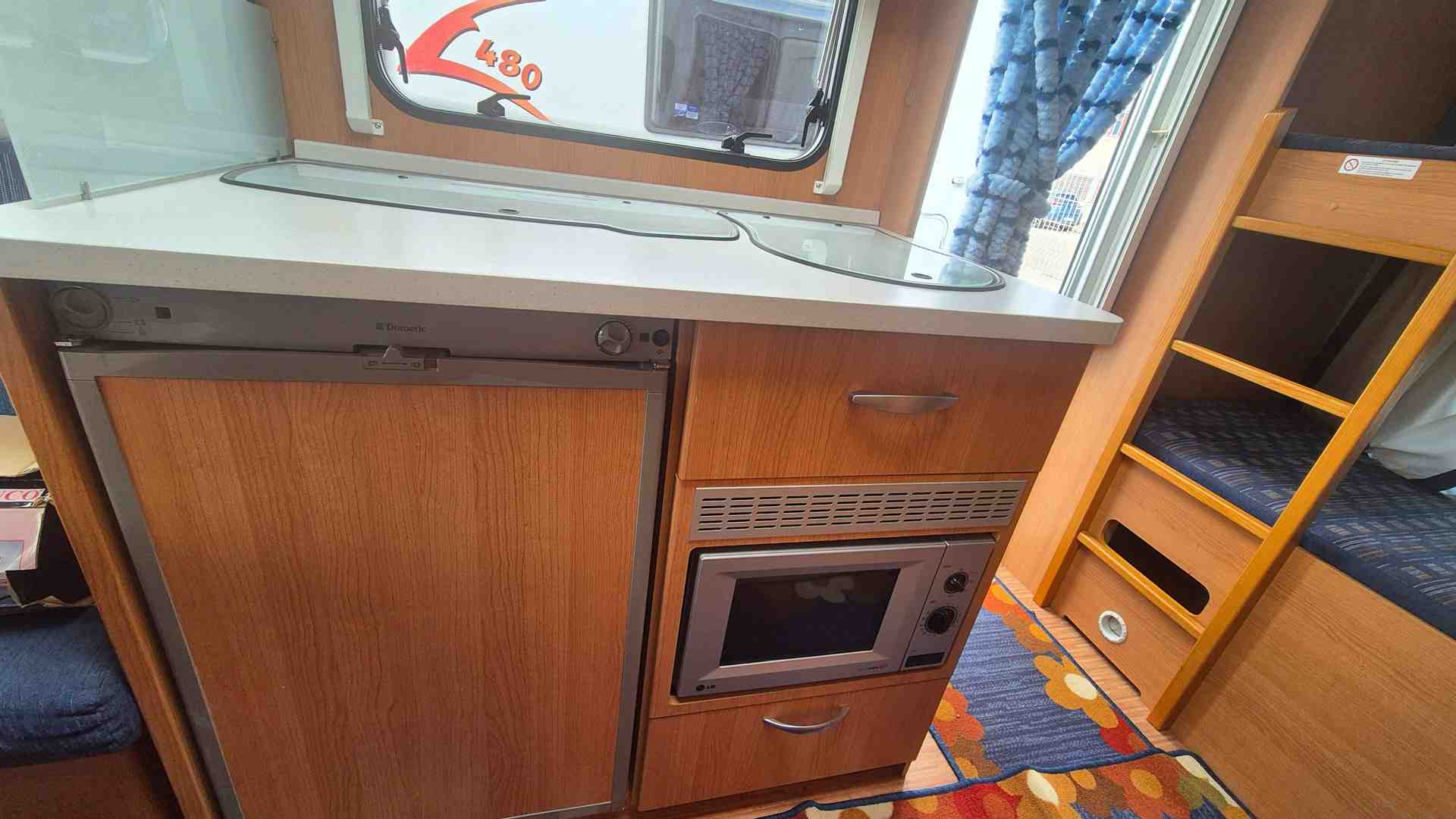 cocina caravana knaus