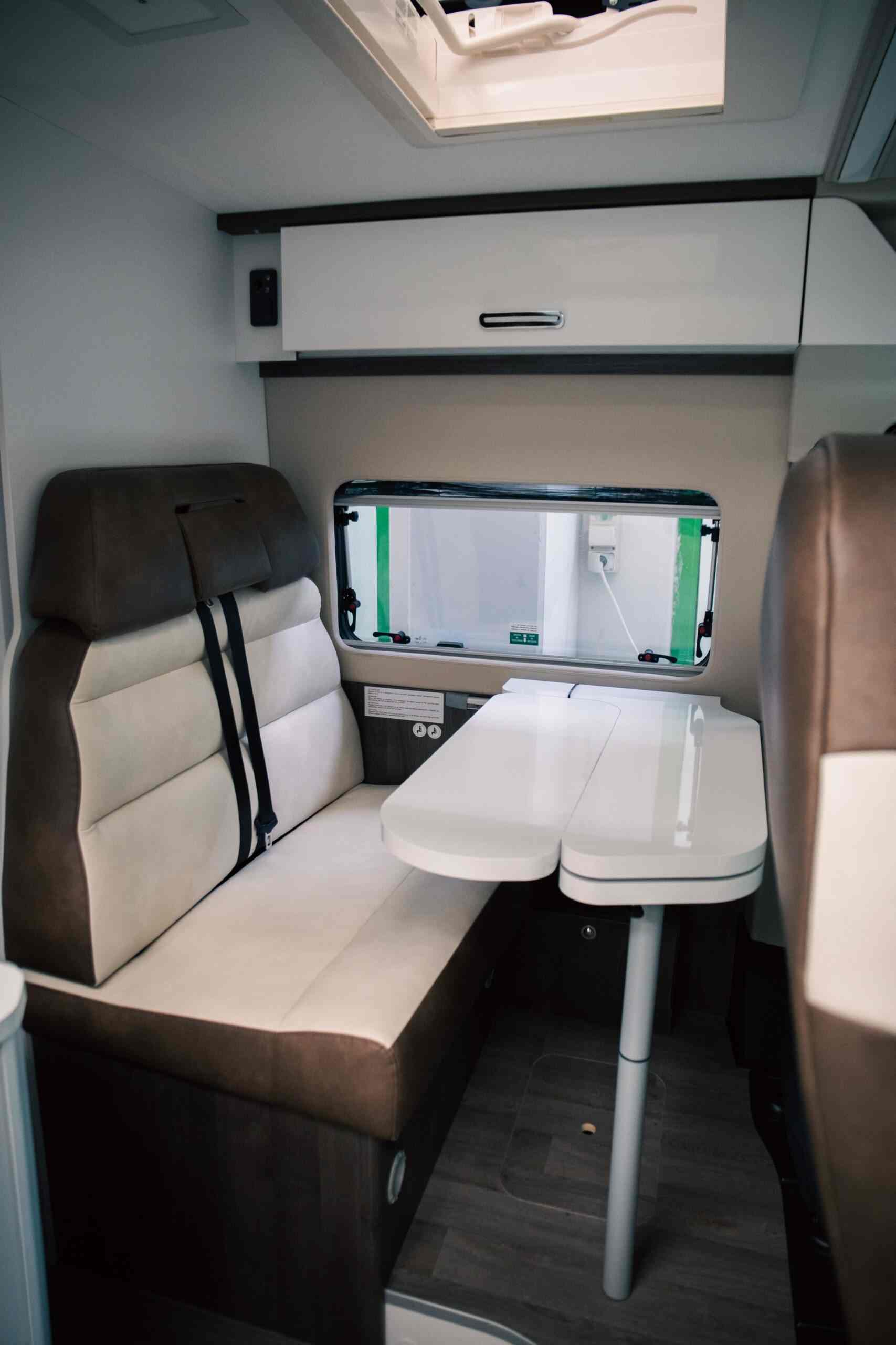 comedor camper