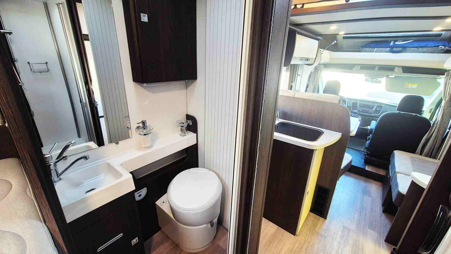 cuarto de baño autocaravana