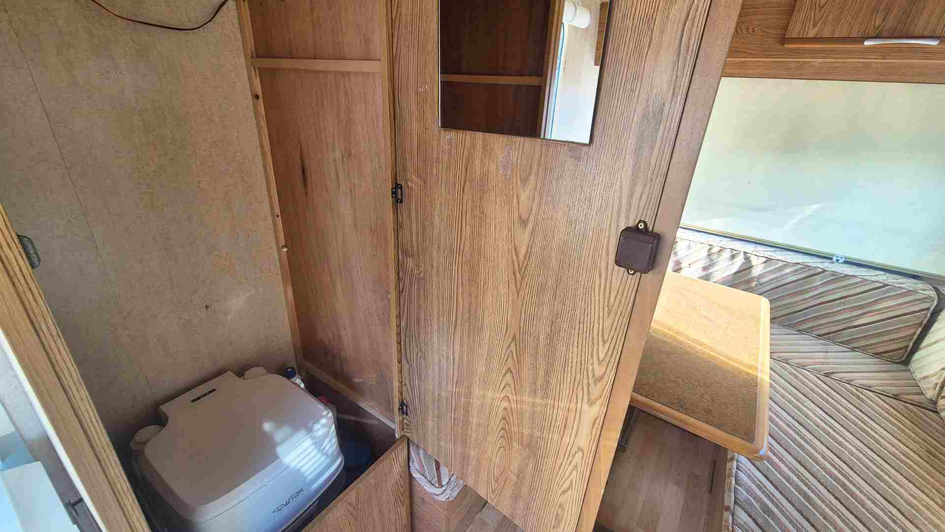 CARAVANA ADRIA INTERIOR