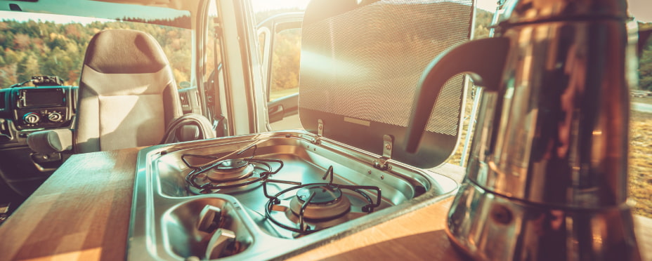 llevar vajilla en autocaravana cocina melamina Caravaning Plaza