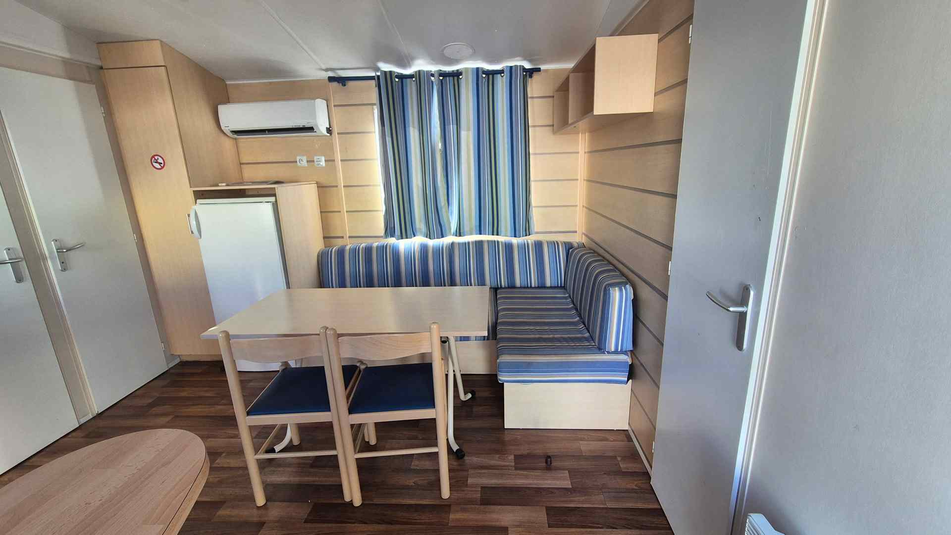 mobile home comedor
