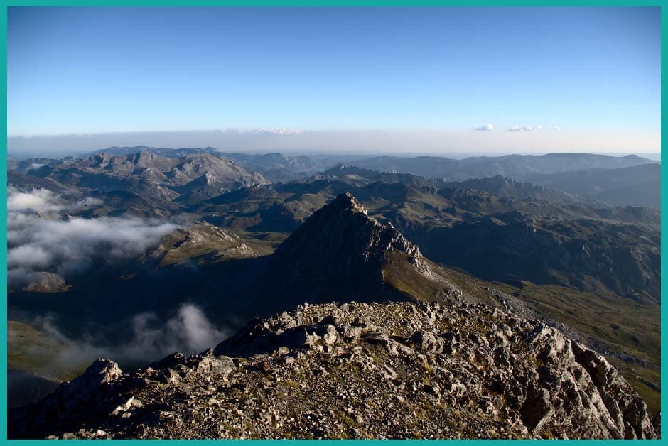 ruta autocaravana asturias peña ubiña